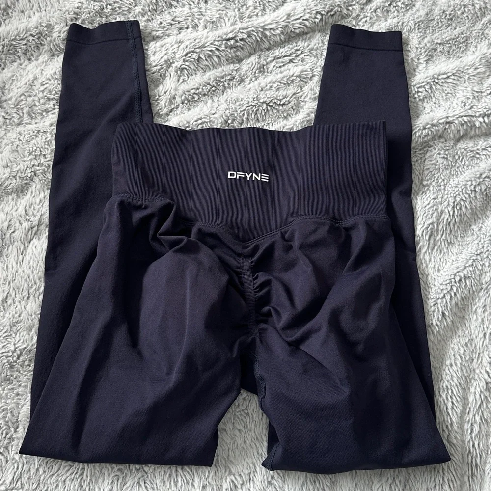 Dfyne dynamic dark blue leggings - Picture 2 of 5